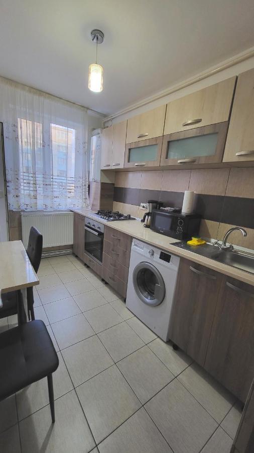 Apartament Navi 奥内什蒂 外观 照片